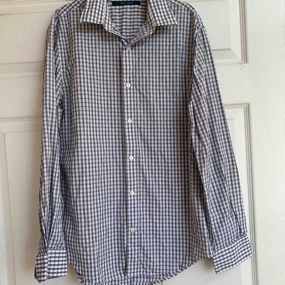 Two Men's Long Sleeve Shirts - Picture 8 of 10